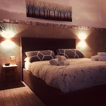 La Piazzetta Bed and Breakfast Μπρίντιζι Εξωτερικό φωτογραφία