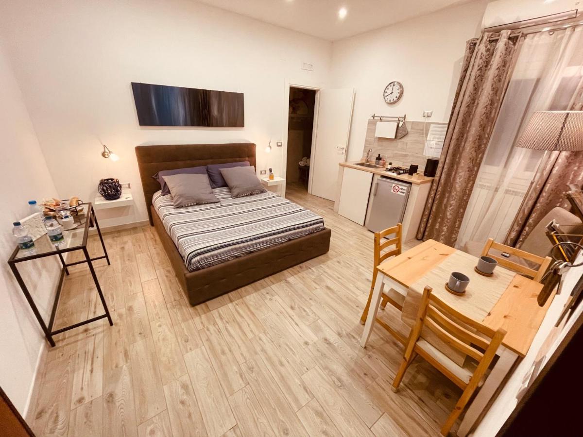La Piazzetta Bed and Breakfast Μπρίντιζι Εξωτερικό φωτογραφία