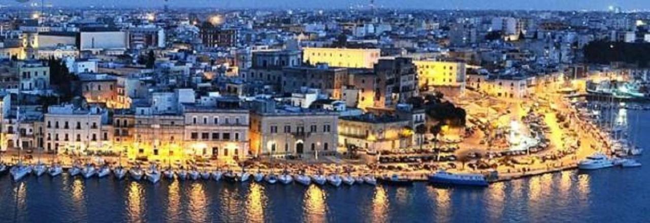 La Piazzetta Bed and Breakfast Μπρίντιζι Εξωτερικό φωτογραφία