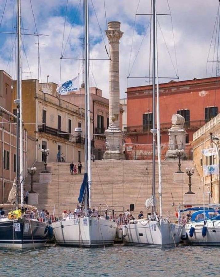 La Piazzetta Bed and Breakfast Μπρίντιζι Εξωτερικό φωτογραφία